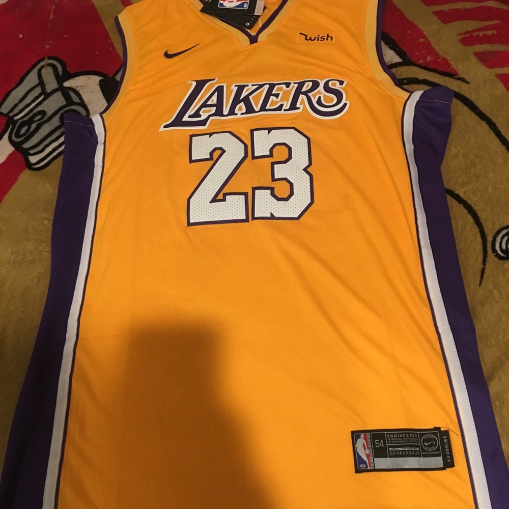 LEBRON JAMES JERSEY